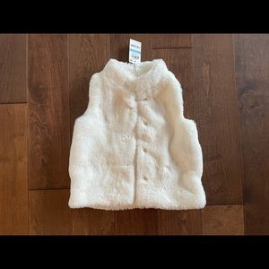 Girls faux fur vest - Epic Threads - 5T - NWT